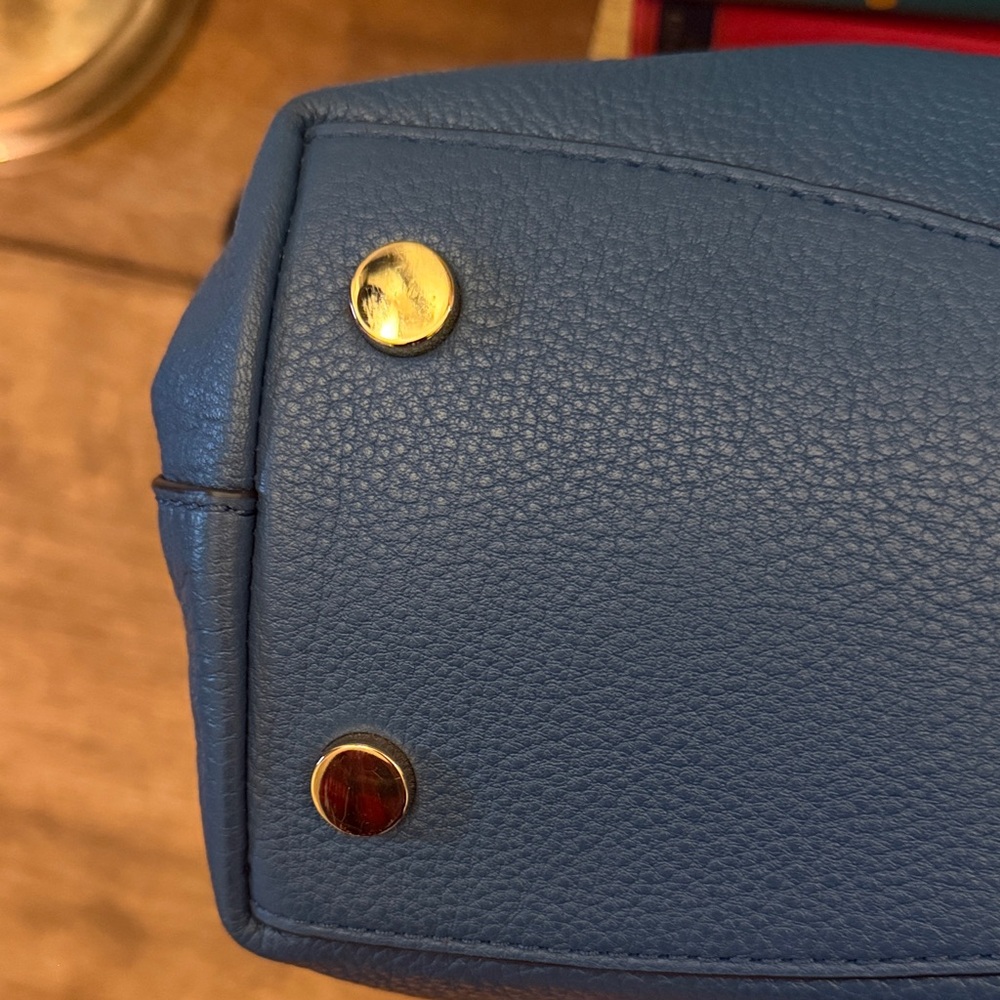 Michael Kors Navy Pebbled Leather Shoulder Bag - Picture 7 of 10